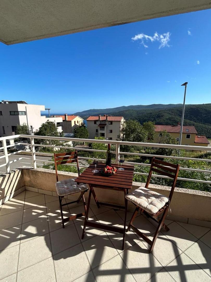Gorgeous Biserka Apartment Near The Sea Rabac Kültér fotó